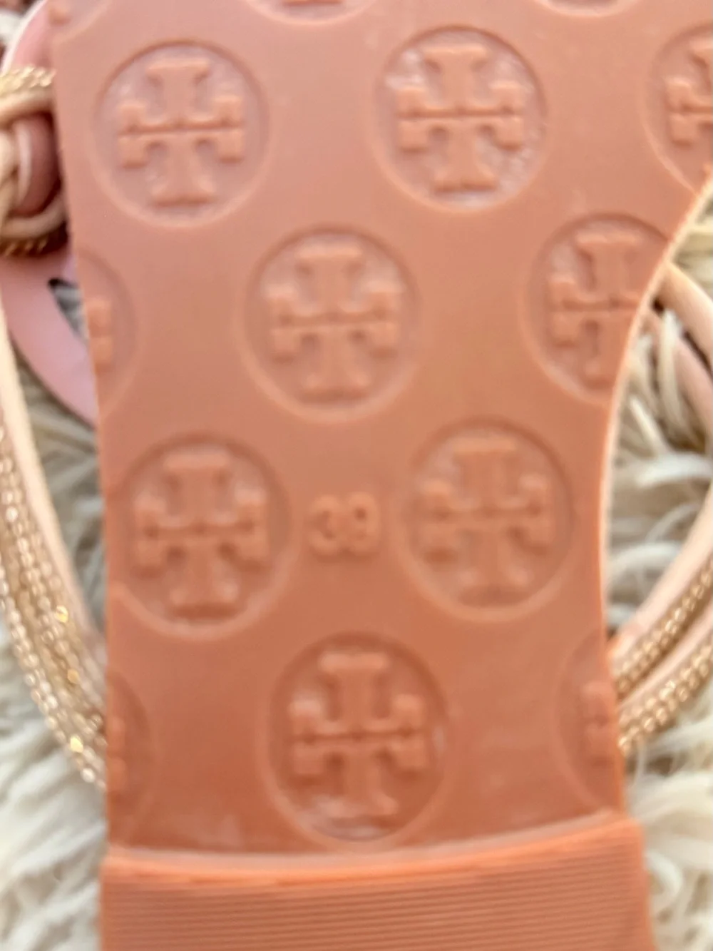 Tory Burch Pink Metallic beaded Logo Thong Sandals never worn